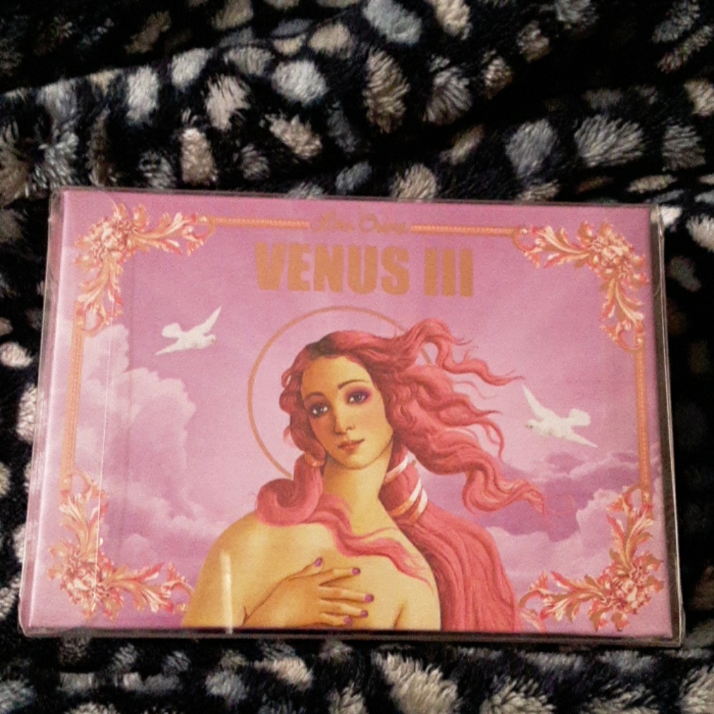 BNIB Lime Crime Venus 3 Palette